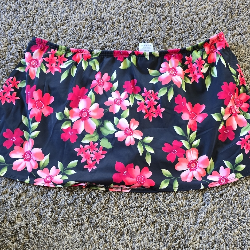 Lands' End Black Swim Skirt with Pink Floral Print